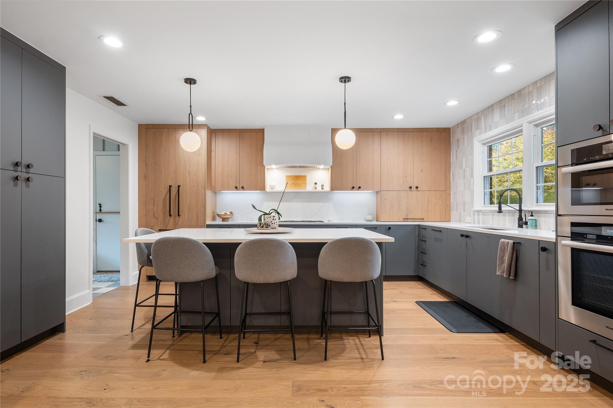 5217 Addison Drive Charlotte, NC 28211 - Photo 7 of 37