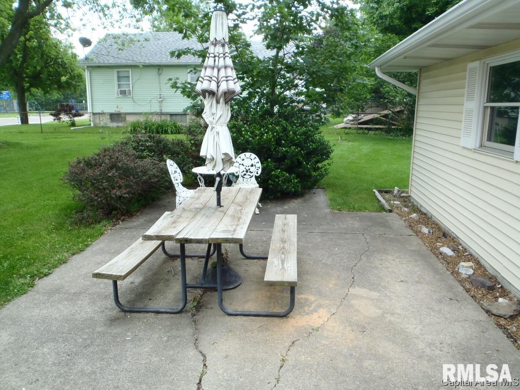 1633 North Milton Avenue Springfield, IL 62702 - Photo 4 of 11