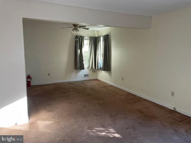 1933 Lorraine Road Reading, PA 19604 - Photo 2 of 32 Gallery Image 2