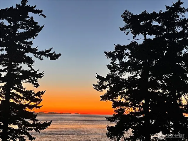 $725,000 | 4372 Melcher Road, Lummi Island, WA 98262