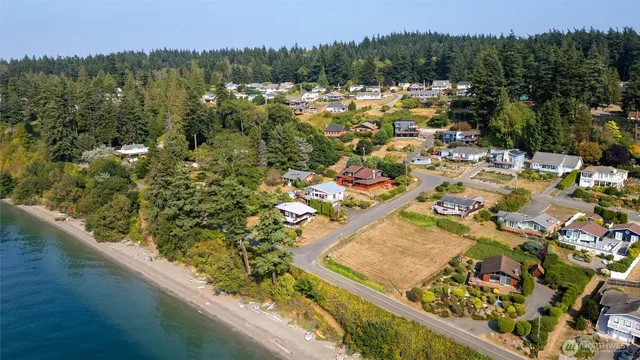 $725,000 | 4372 Melcher Road, Lummi Island, WA 98262