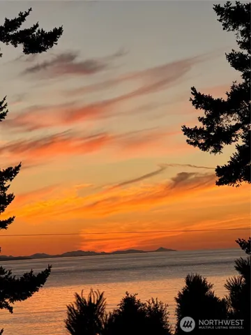 $725,000 | 4372 Melcher Road, Lummi Island, WA 98262