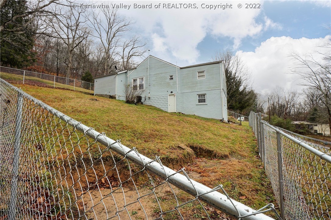 23 Christian Road Charleston, WV 25313 - Photo 25 of 27 Gallery Image 25