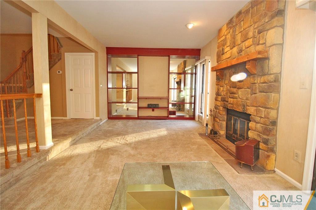 1605 Timber Oaks Road Edison, NJ 08820 - Photo 8 of 25 Gallery Image 8