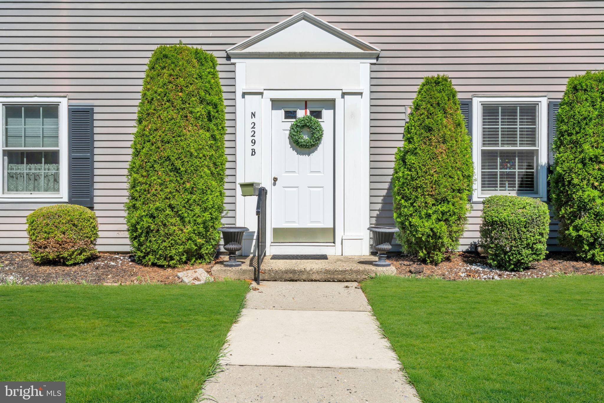 229 Old Nassau Road Monroe Township, NJ 08831 - Photo 4 of 30