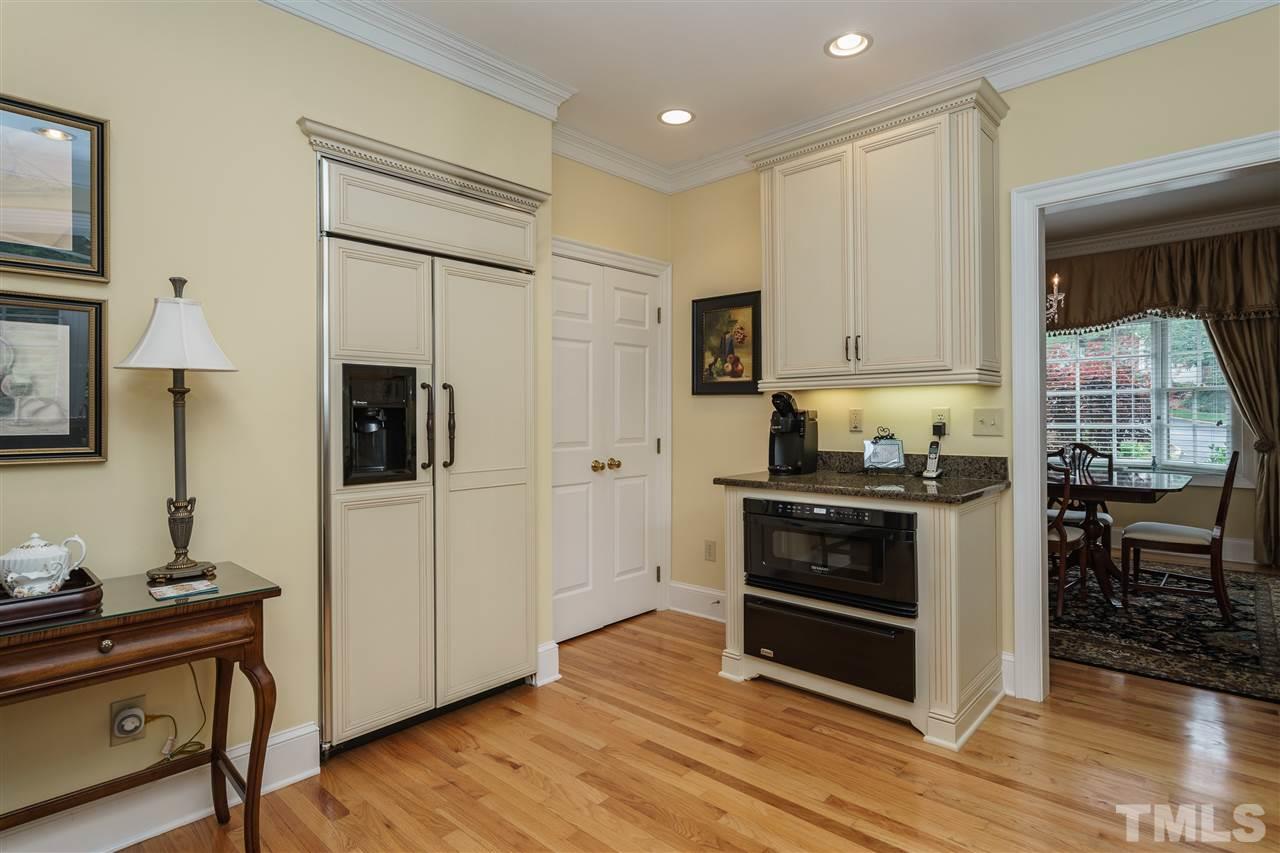 3322 Ridgecrest Court Raleigh, NC 27607 - Photo 12 of 25