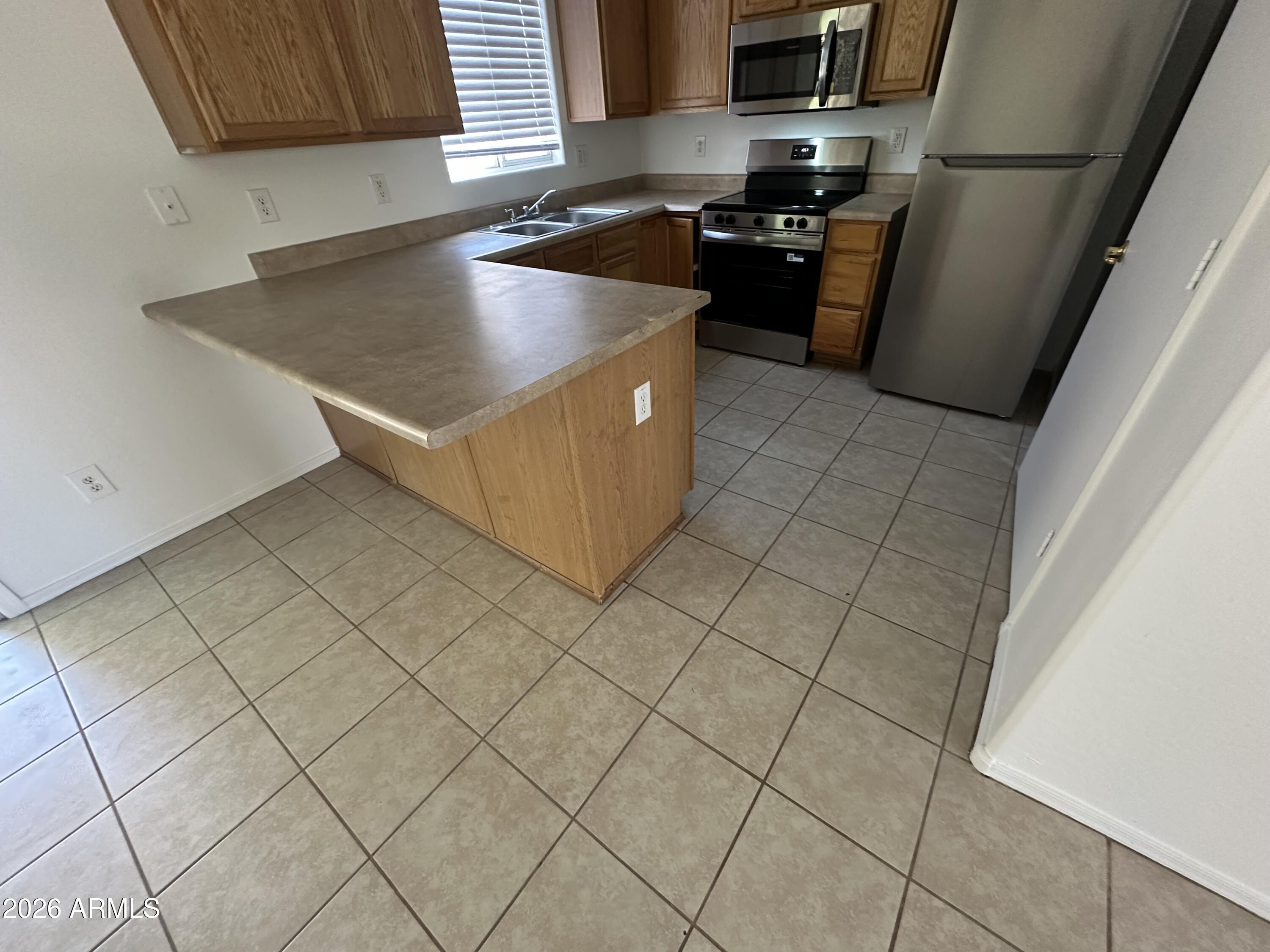 2300 East Magma Road, Unit 121 San Tan Valley, AZ 85143 - Photo 5 of 23 IMG_7670
