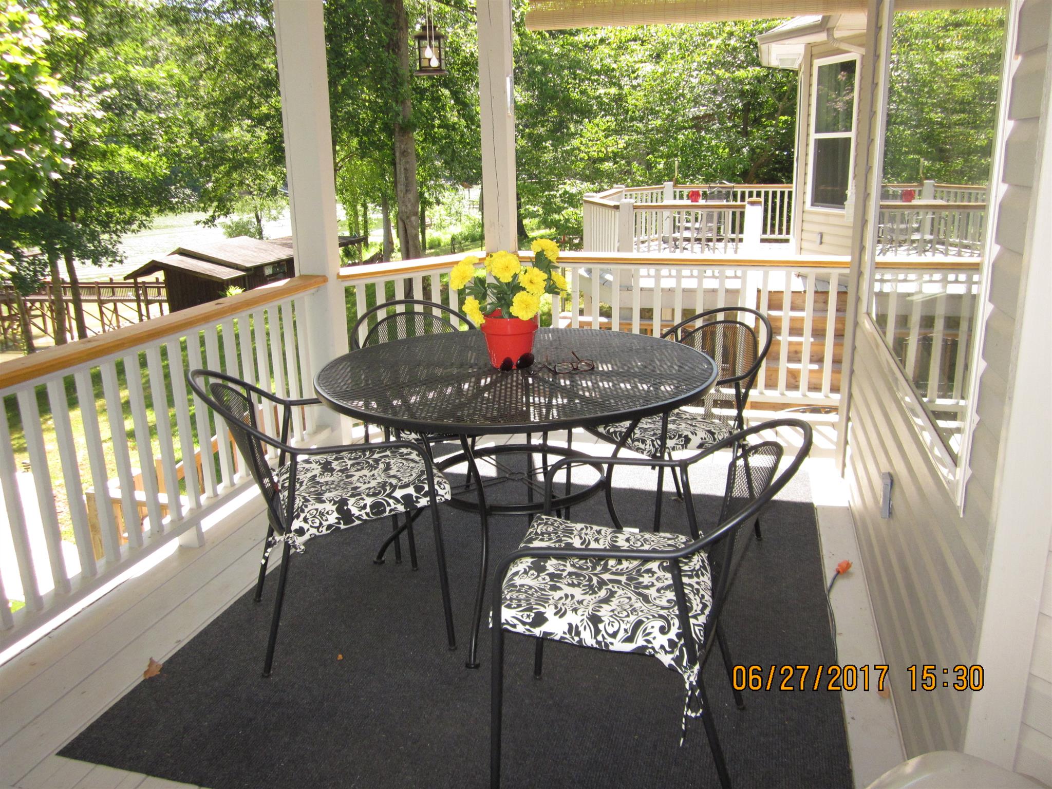548 Lakeview Road Walling, TN 38587 - Photo 6 of 30 Gallery Image 6