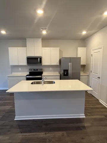 $1,995 | 4253 Feetham Drive, Murfreesboro, TN 37129