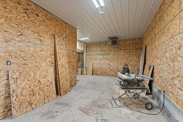 $889,000 | W1702 Golden, Berlin, WI 54923