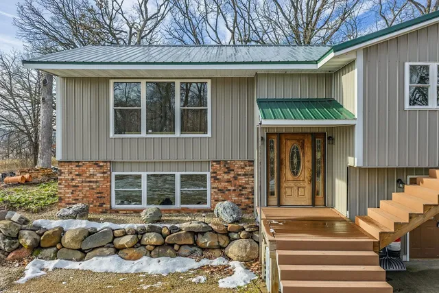 $889,000 | W1702 Golden, Berlin, WI 54923