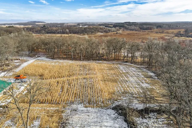 $889,000 | W1702 Golden, Berlin, WI 54923