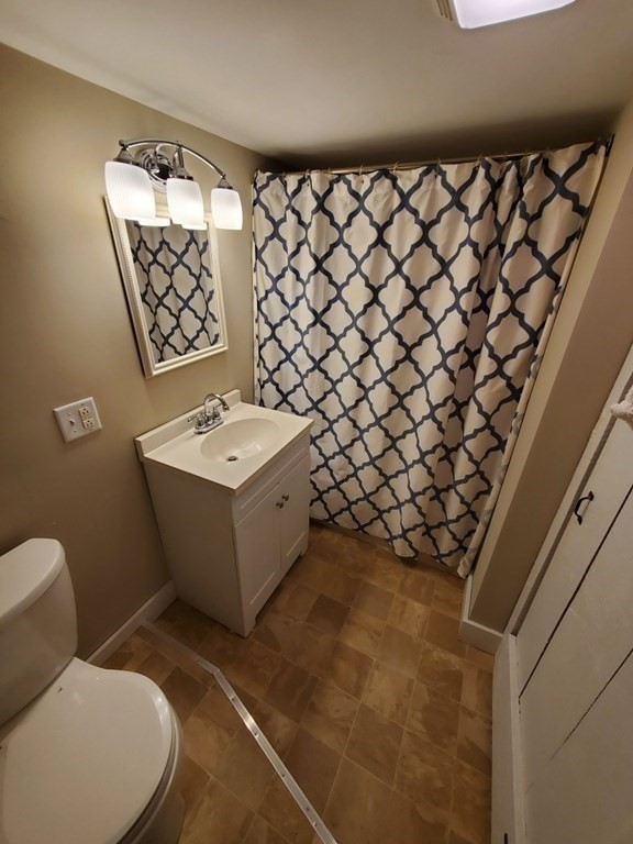 187 Rocky Pond Road Plymouth, MA 02360 - Photo 15 of 23