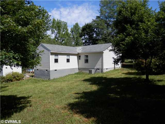 6697 Clark Road Powhatan, VA 23139 - Photo 3 of 12 Gallery Image 3