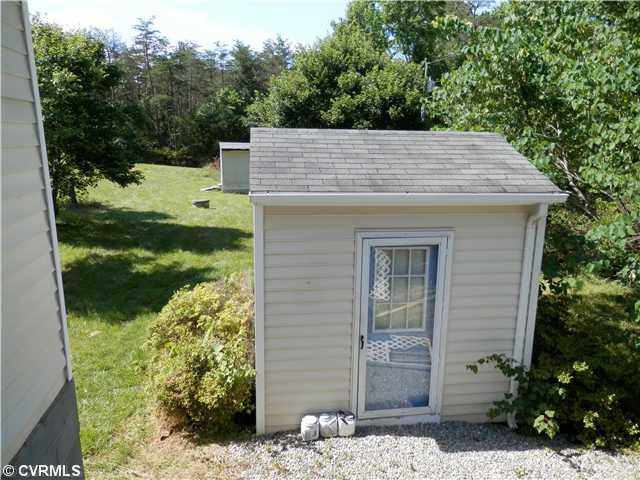 6697 Clark Road Powhatan, VA 23139 - Photo 5 of 12 Exterior Front