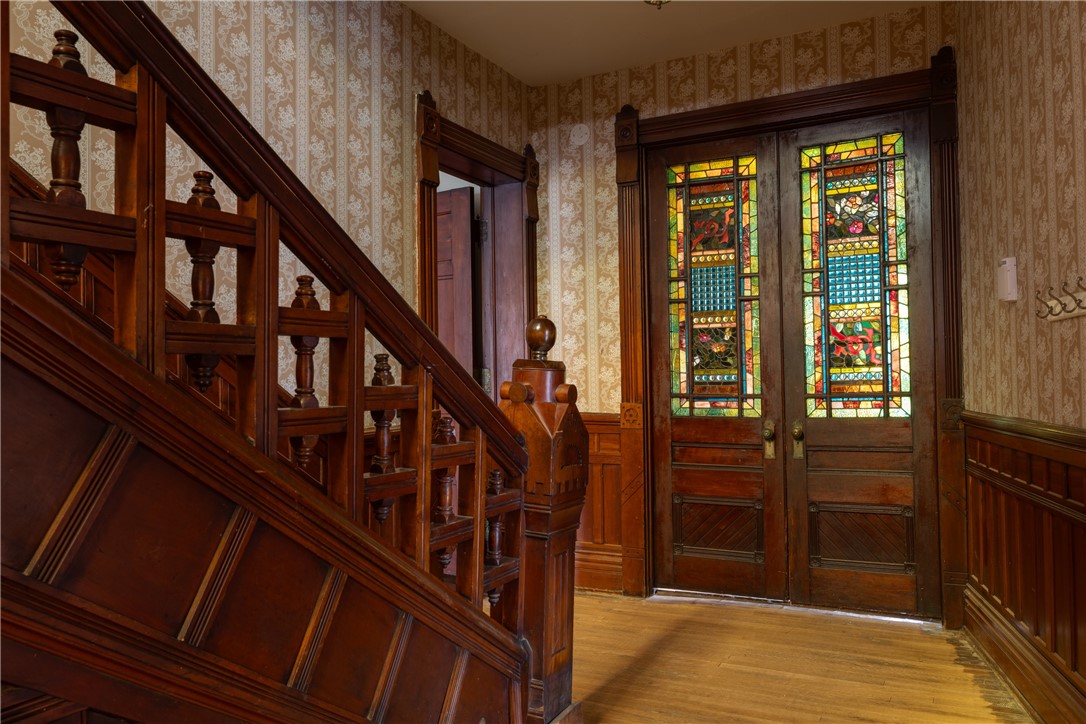 24 West 2nd Street Corning, NY 14830 - Photo 4 of 48