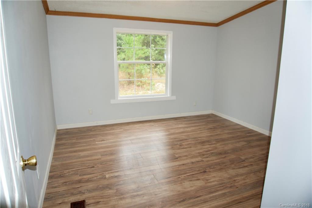 136 Watterson Road Grover, NC 28073 - Photo 18 of 36 Gallery Image 18