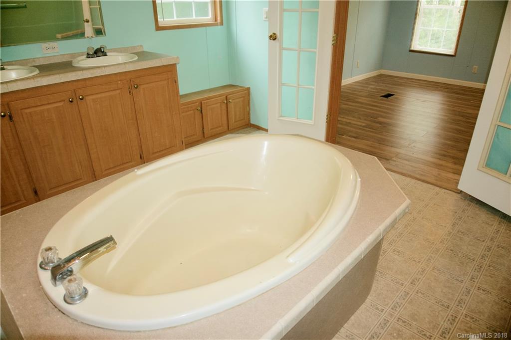 136 Watterson Road Grover, NC 28073 - Photo 26 of 36 Gallery Image 26