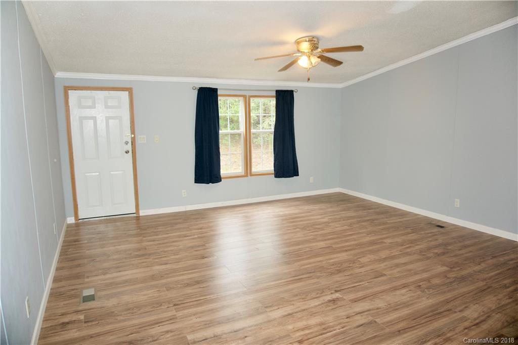 136 Watterson Road Grover, NC 28073 - Photo 4 of 36 Gallery Image 4