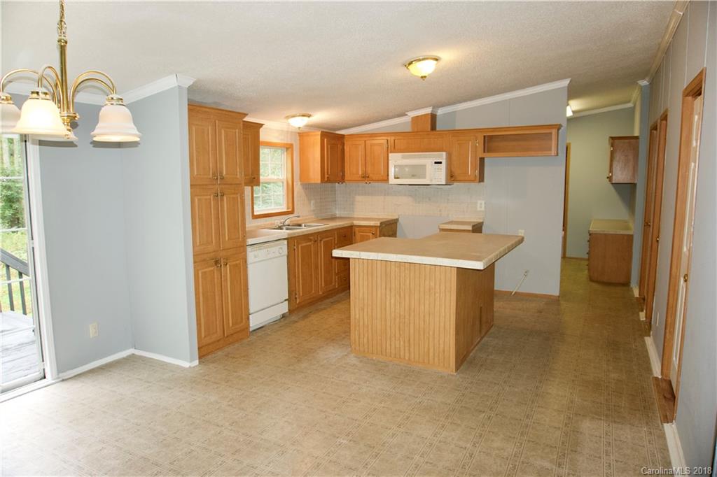 136 Watterson Road Grover, NC 28073 - Photo 6 of 36 Gallery Image 6