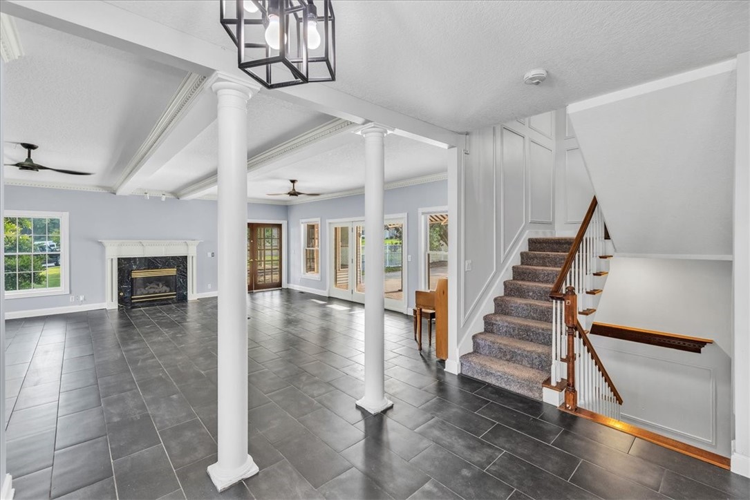 867 Jasons Way Forsyth, IL 62535 - Photo 2 of 43 Gallery Image 2