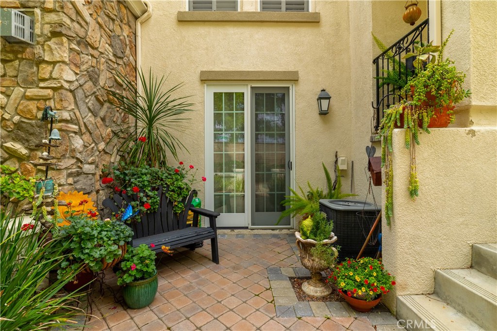 40038 Spring Pl Court Temecula, CA 92591 - Photo 15 of 32