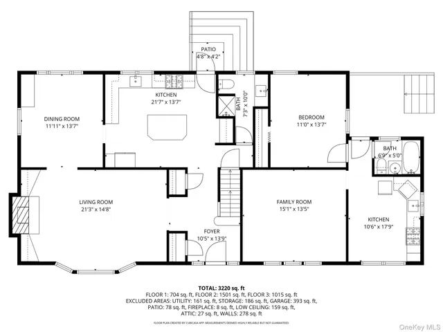 a black and white photo