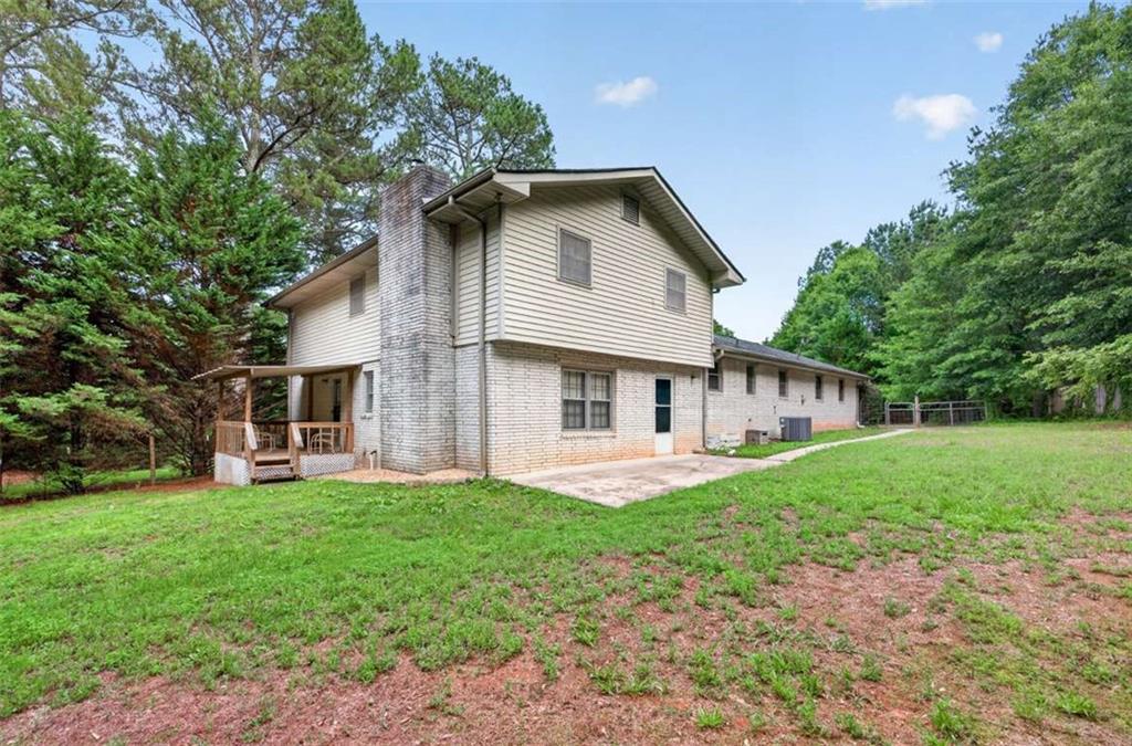 1981 Lee Peters Road Loganville, GA 30052 - Photo 38 of 57