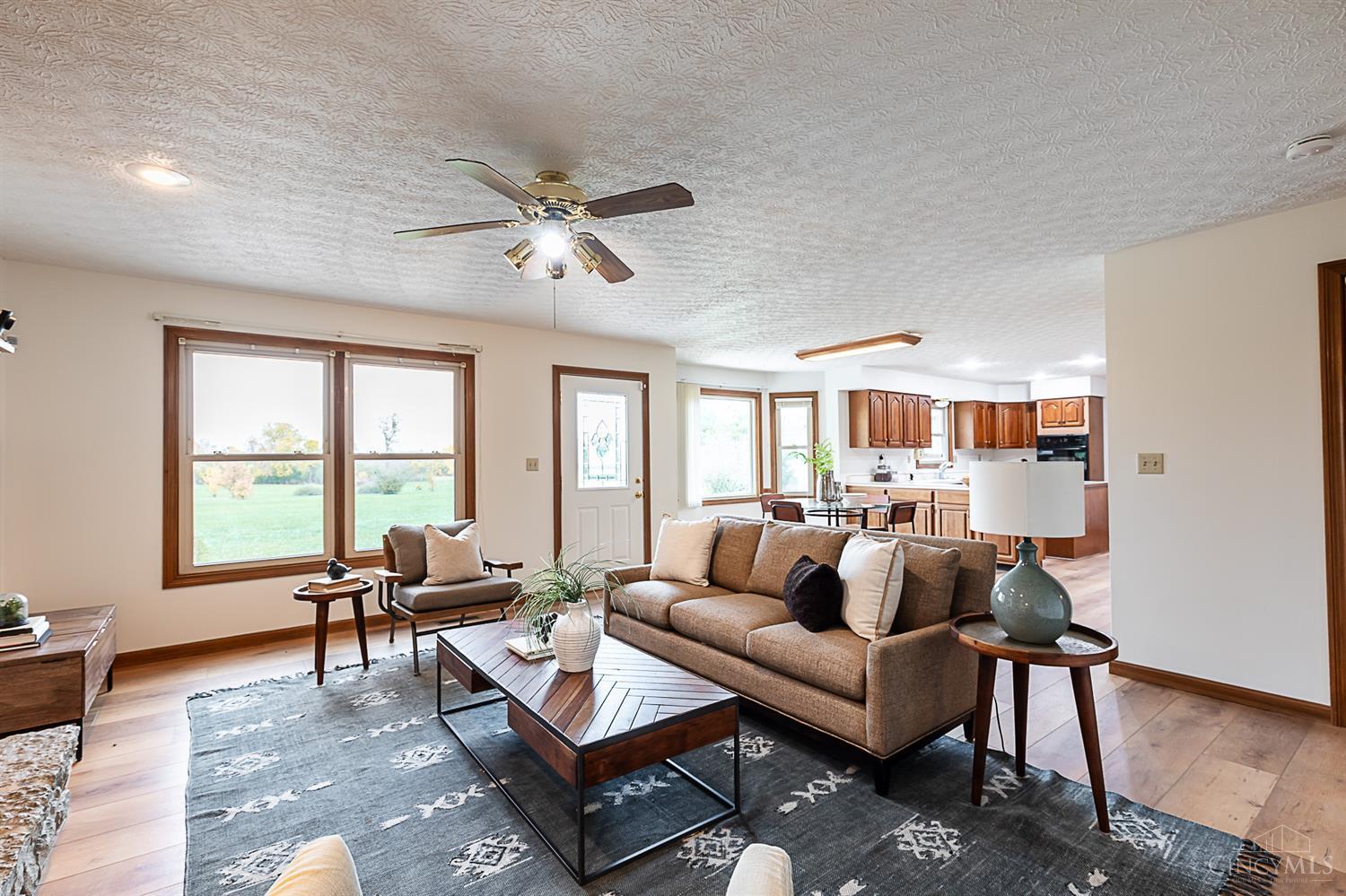 2933 Nichols Road Hamilton, OH 45013 - Photo 6 of 44