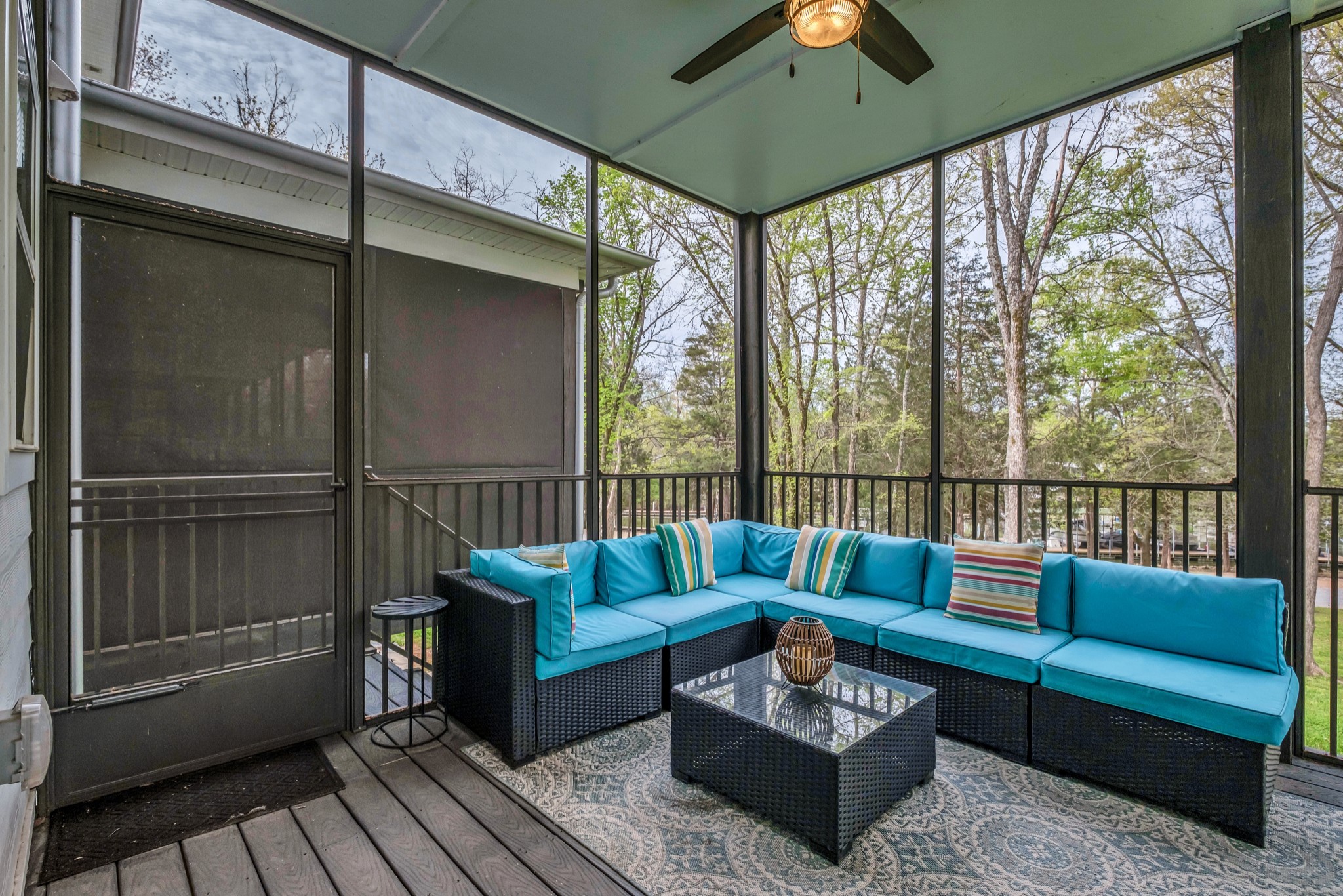 1144 Lock 4 Road, Unit F5 Gallatin, TN 37066 - Photo 24 of 40 a living room with furniture and a window