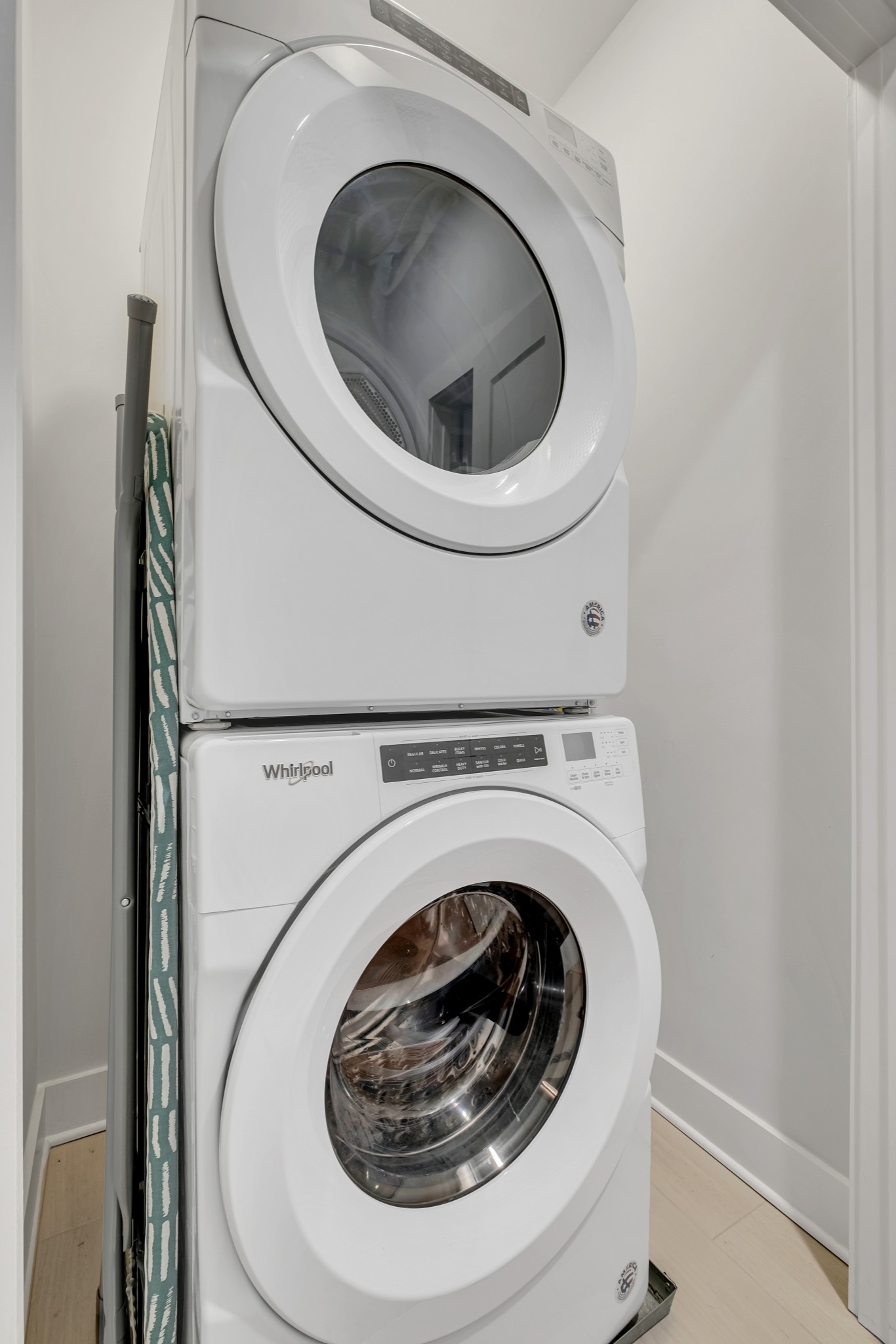 1144 Lock 4 Road, Unit F5 Gallatin, TN 37066 - Photo 38 of 40 a close up view of a washer and dryer