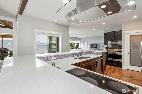 $2,999,999 | 12970 Seabeck Highway Northwest, Seabeck, WA 98380