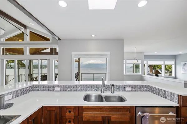 $2,999,999 | 12970 Seabeck Highway Northwest, Seabeck, WA 98380