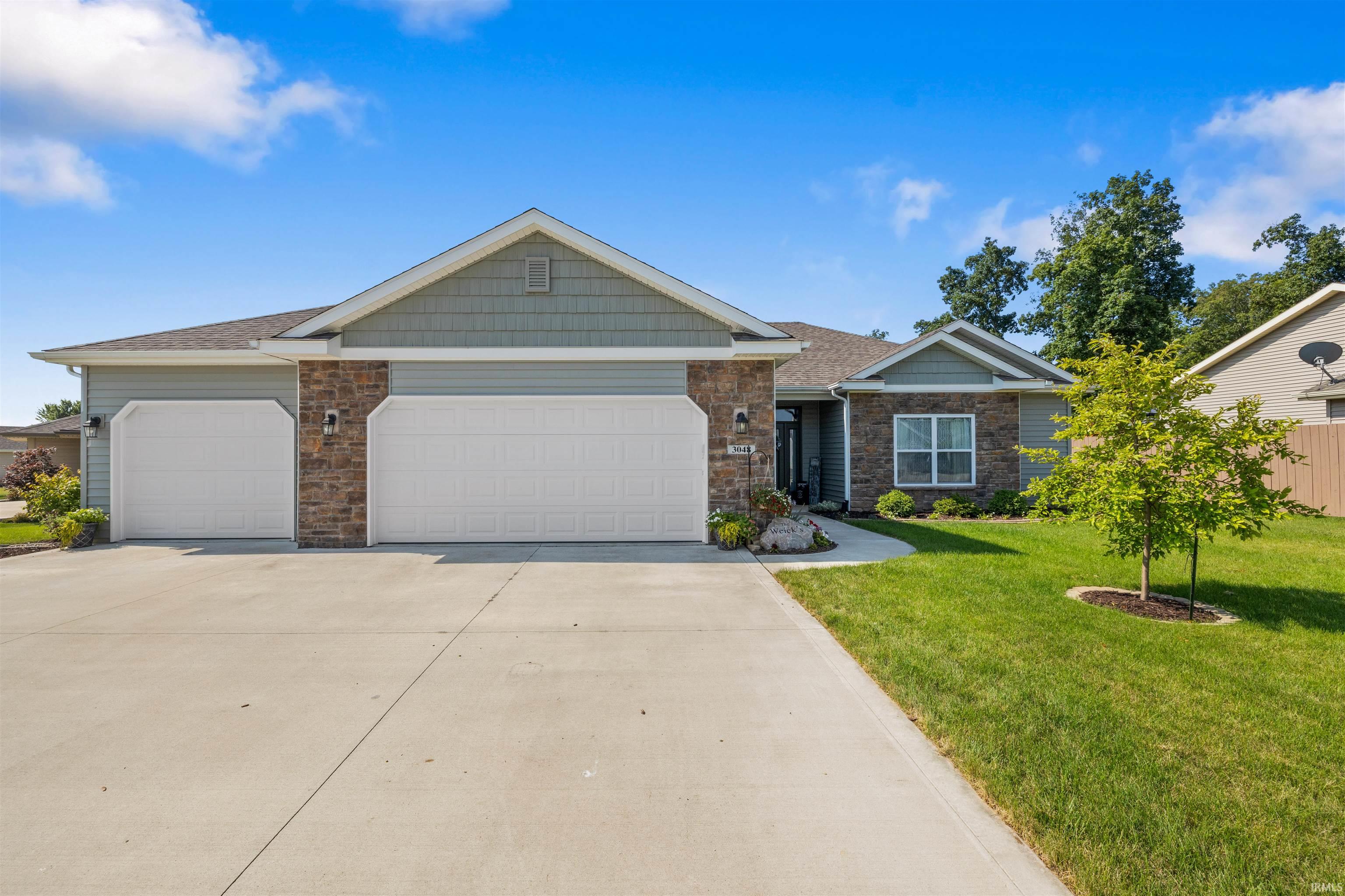 3048 East Pickett Ln