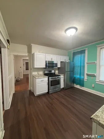$1,600 | 143 Brown Street, Hartford, CT 06114