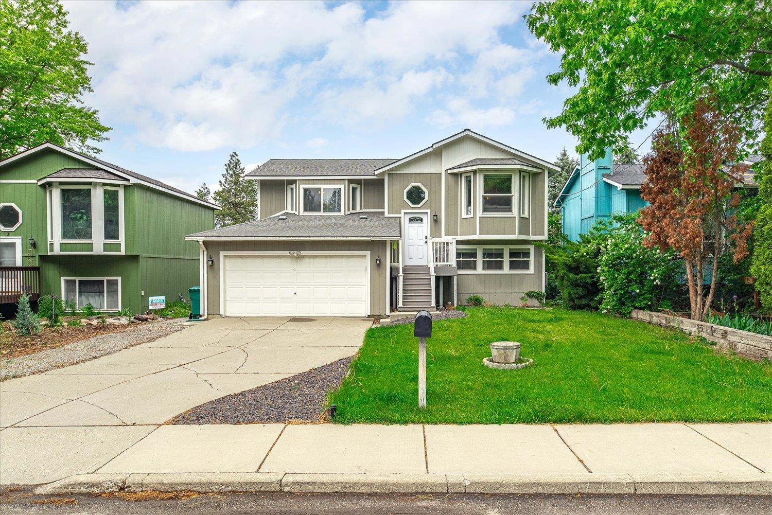 3815 East 19th Avenue Spokane, WA 99223 - Photo 1 of 49