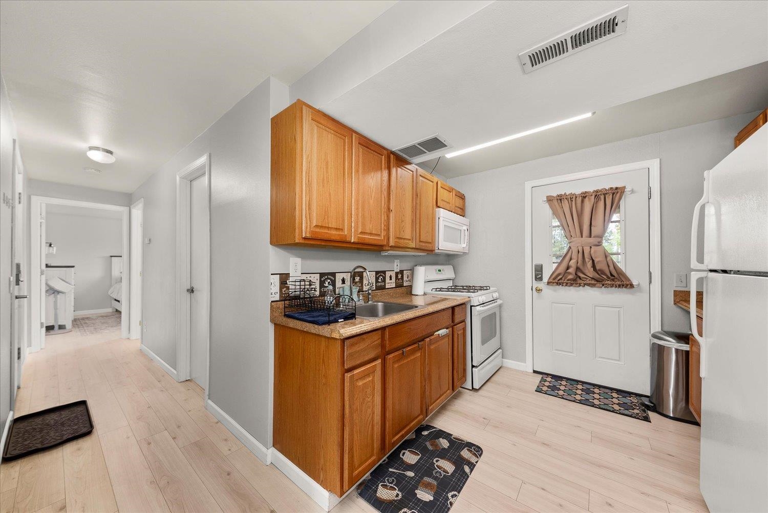 3815 East 19th Avenue Spokane, WA 99223 - Photo 28 of 49