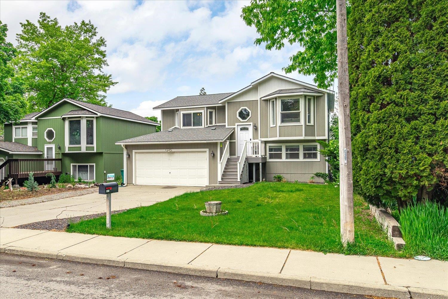 3815 East 19th Avenue Spokane, WA 99223 - Photo 3 of 49