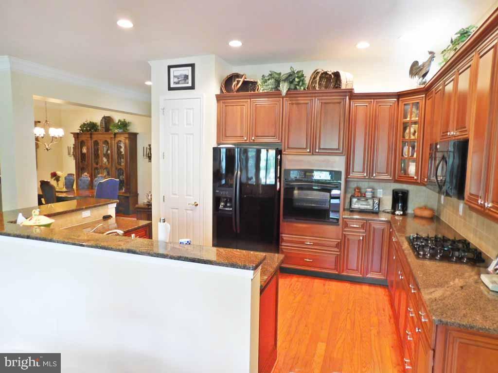 160 Sydney Road Holland, PA 18966 - Photo 14 of 36 Kitchen