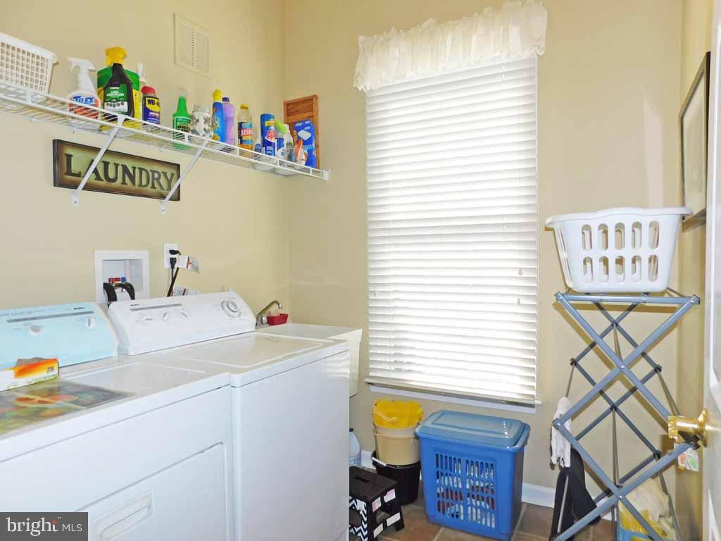 160 Sydney Road Holland, PA 18966 - Photo 26 of 36 Laundry Room