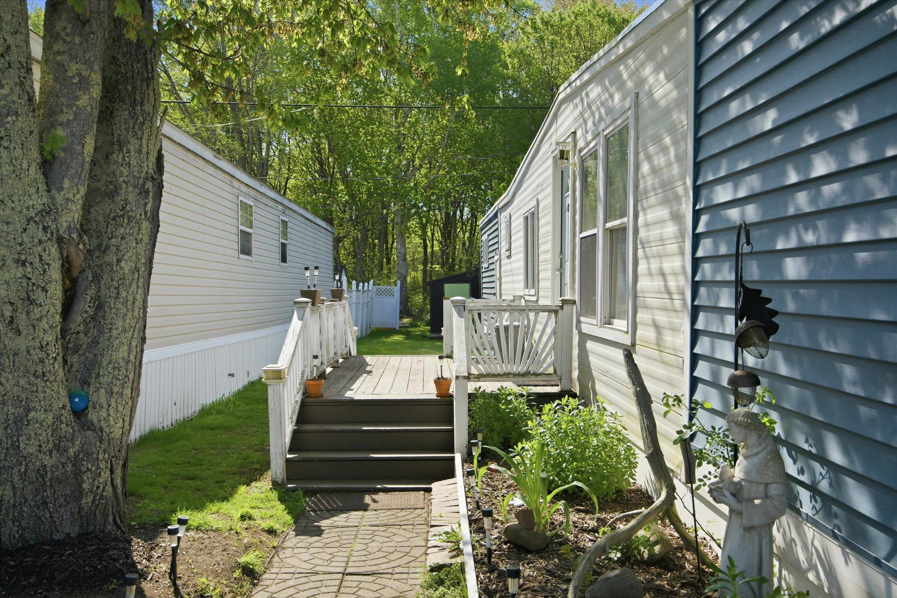 21 Adams Park Rye, NH 03870 - Photo 5 of 25