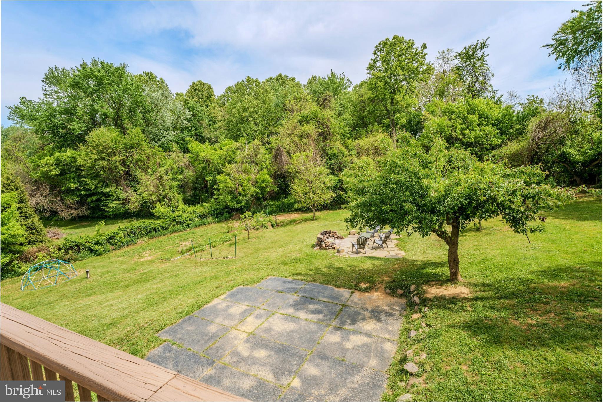 11404 Russell Road Purcellville, VA 20132 - Photo 39 of 52 Rear Yard