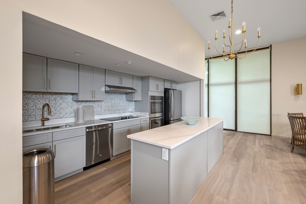 402 Paradise Road, Unit U: 3Q Swampscott, MA 01907 - Photo 30 of 36