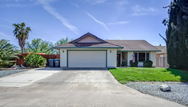 $429,900 | 22579 North Marina Way, Cottonwood, CA 96022
