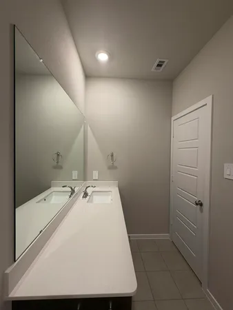 $2,395 | 7722 Beaufort Lane, Baytown, TX 77523