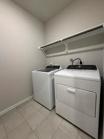 $2,395 | 7722 Beaufort Lane, Baytown, TX 77523