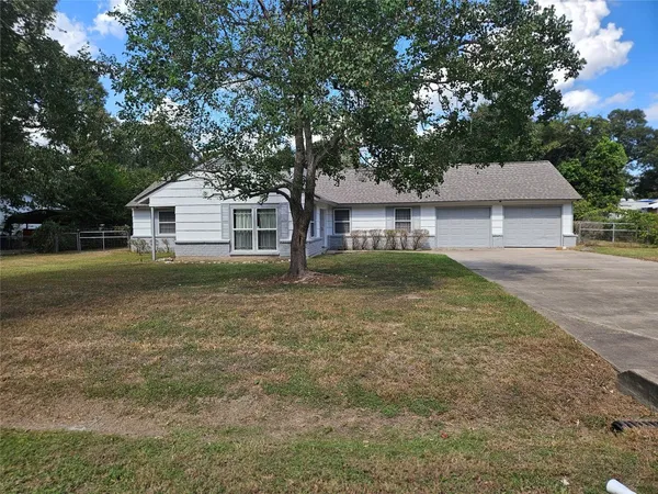 $295,000 | 14906 Quaking Aspen Drive, Tomball, TX 77377