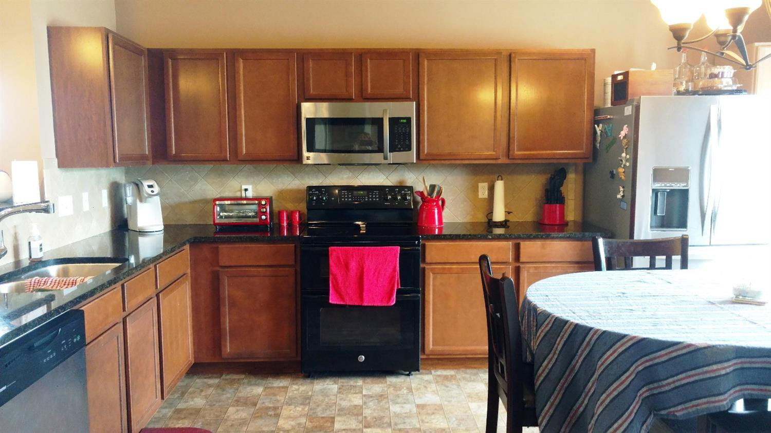 312 Cimarron Drive Howell, MI 48855 - Photo 18 of 42 Photo 19