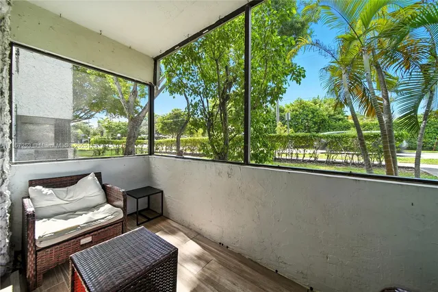 $199,000 | 8701 Southwest 141st Street, Unit B1, Palmetto Bay, FL 33176