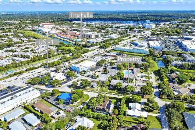 $199,000 | 8701 Southwest 141st Street, Unit B1, Palmetto Bay, FL 33176